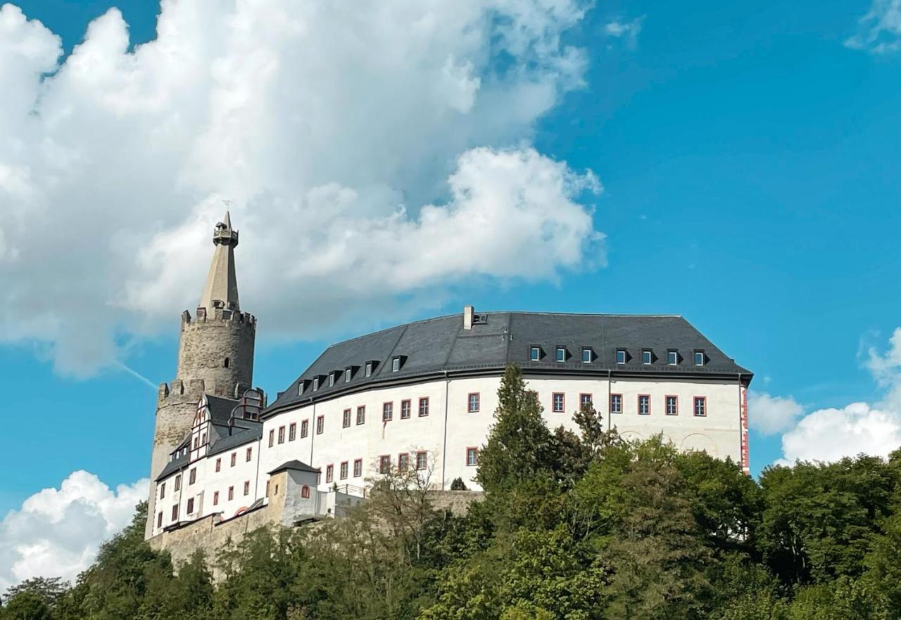 "Zur Altstadt - Am Fusse Der Osterburg" Gaststaette, Pension, Fewo Weida Bagian luar foto